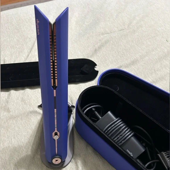 Dyson Corrale Straightener - Picture 8 of 16